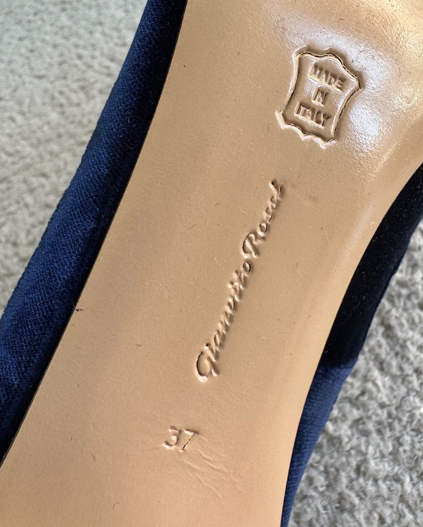 Navy Velvet Heels ~ Size 4