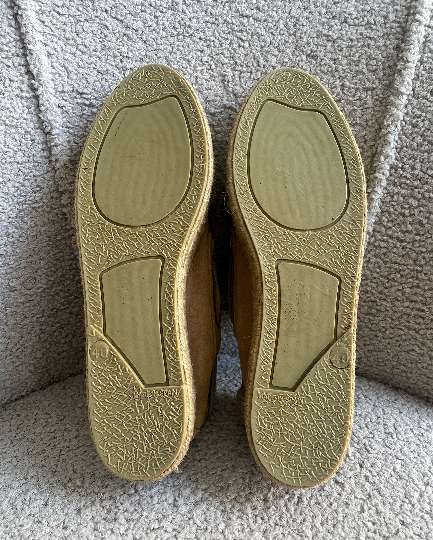 Suede Shoes ~ Size 7
