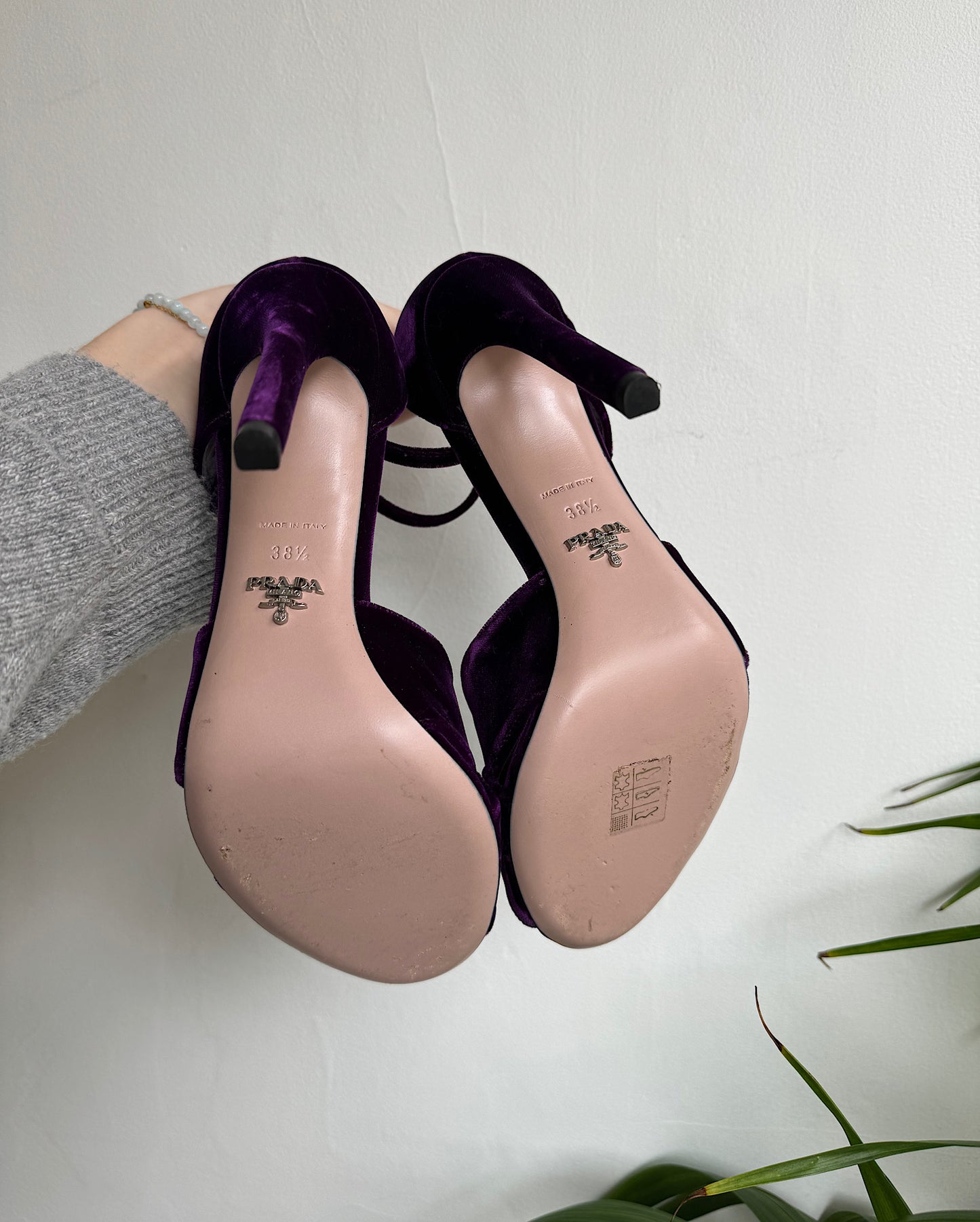 Purple Velvet Heels ~ Size 5.5