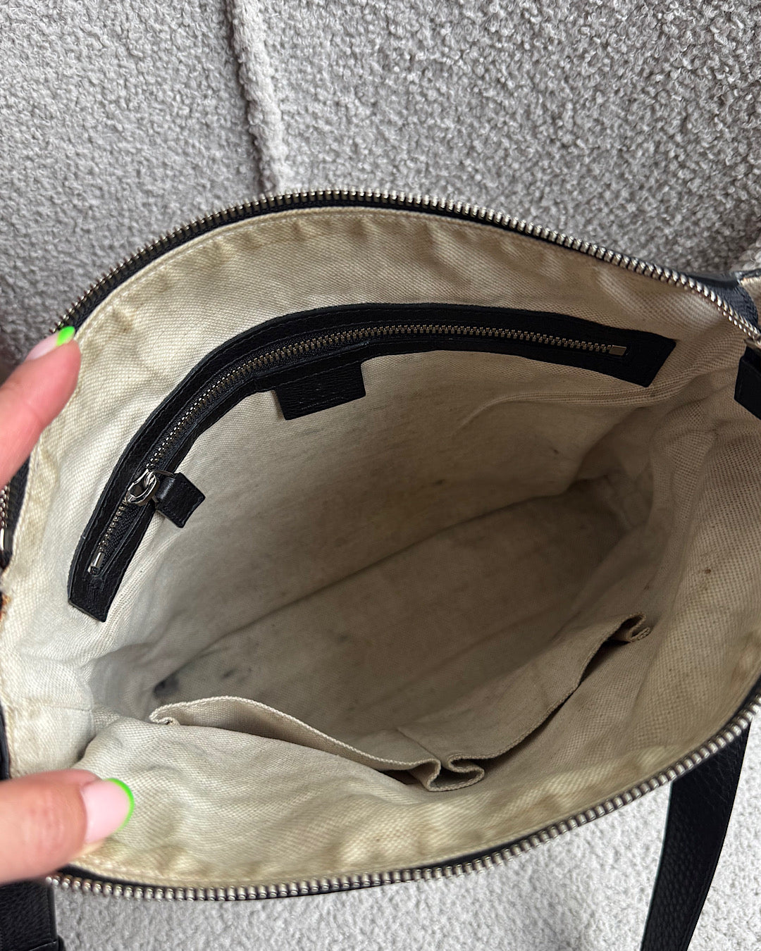 Gucci Black Leather Unisex Crossbody