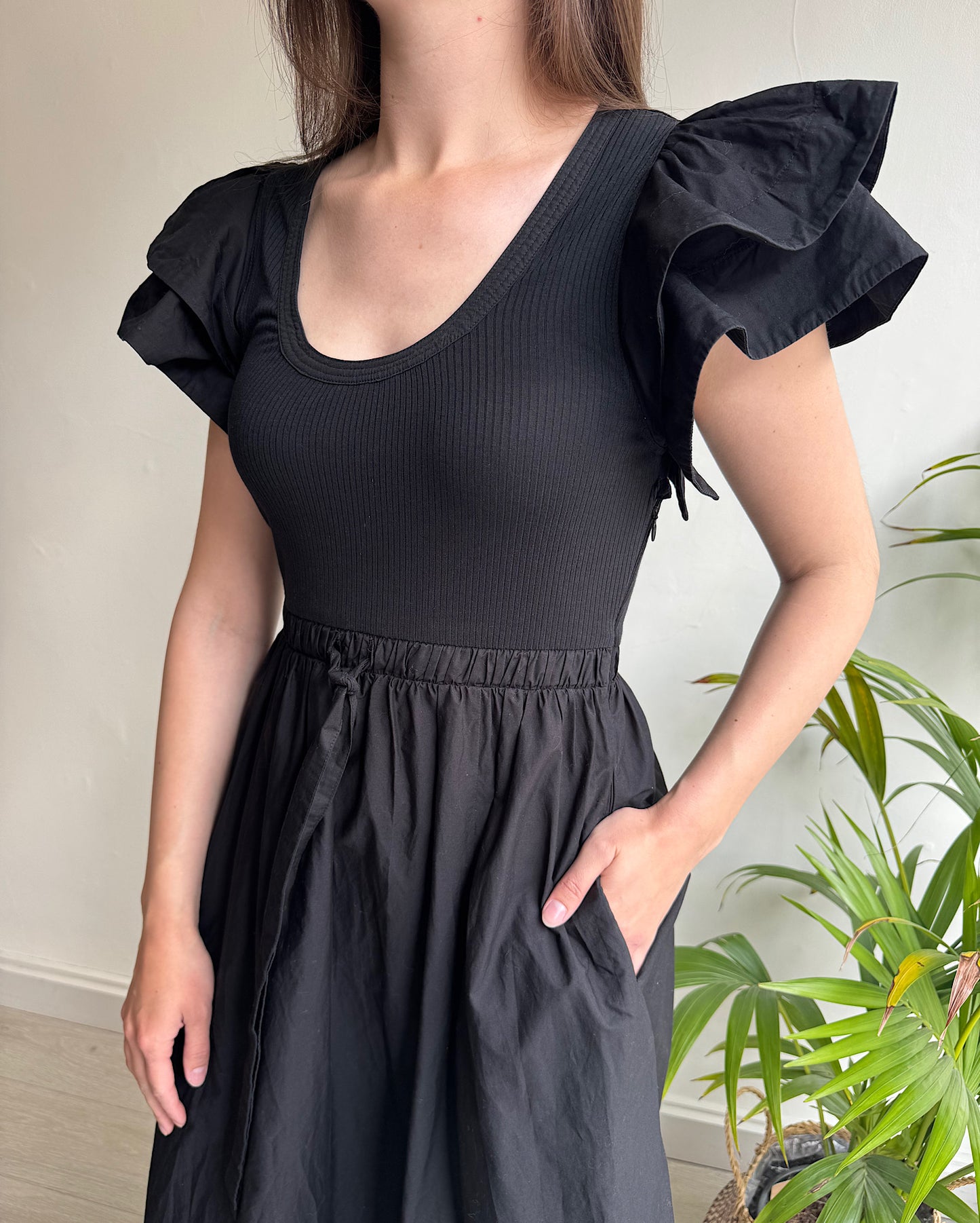 Black Dress ~ Size 8