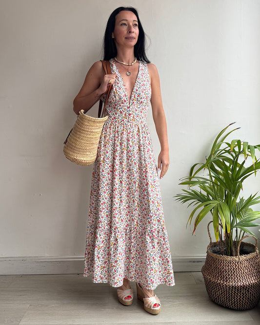 Reformation Floral V Neck Dress ~ Size 8