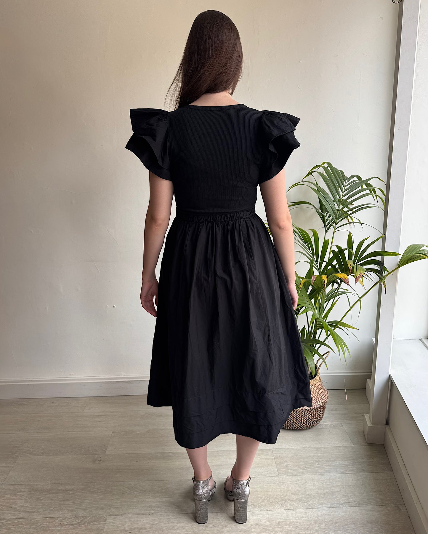 Black Dress ~ Size 8
