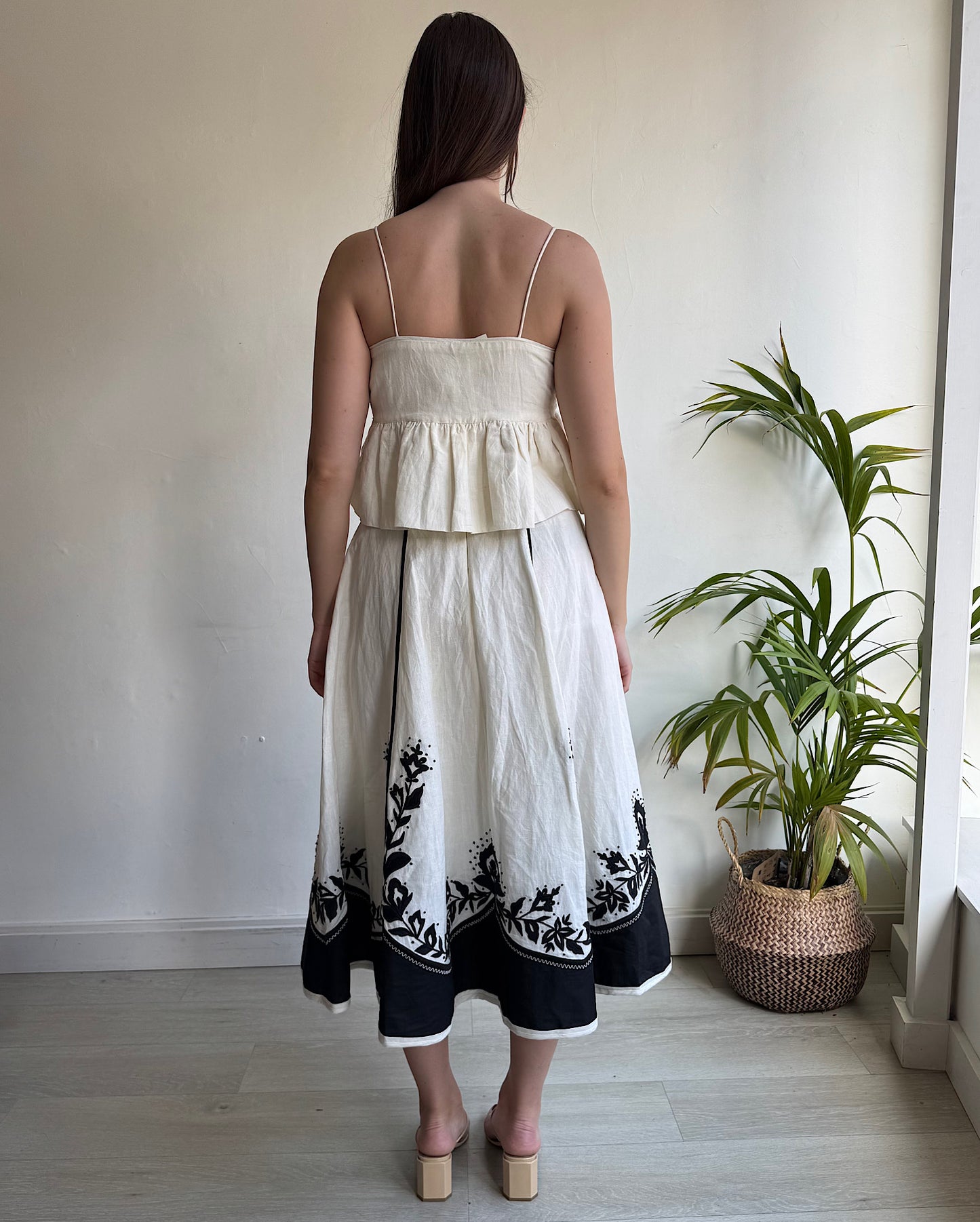 Linen Skirt ~ Size S