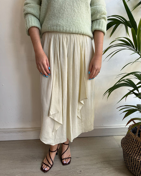 SALE Crinkle Skirt ~ Size S