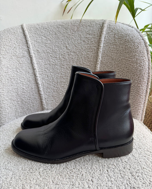 Black Ankle Boots ~ Size 7