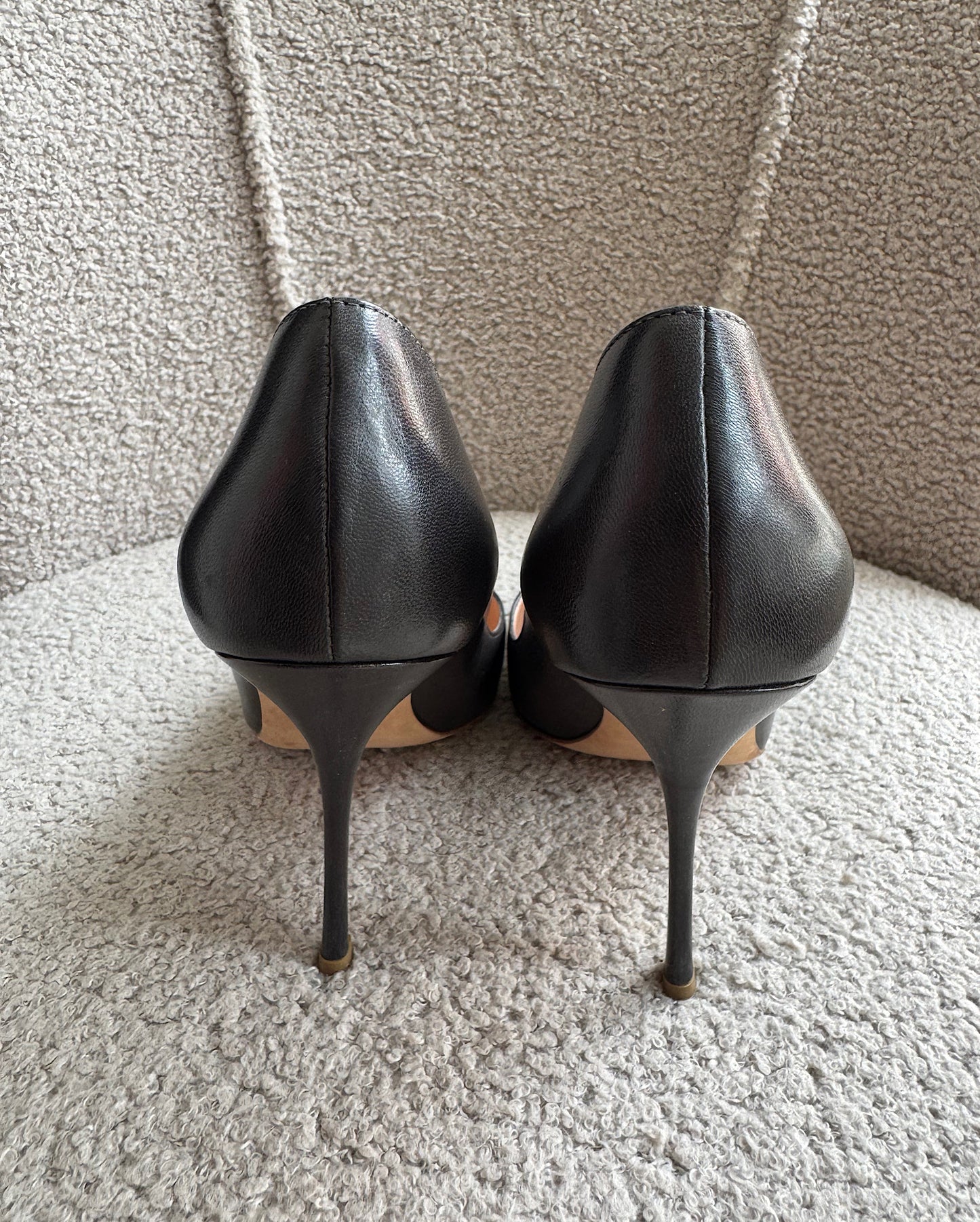 Dark Brown heels ~ Size 4