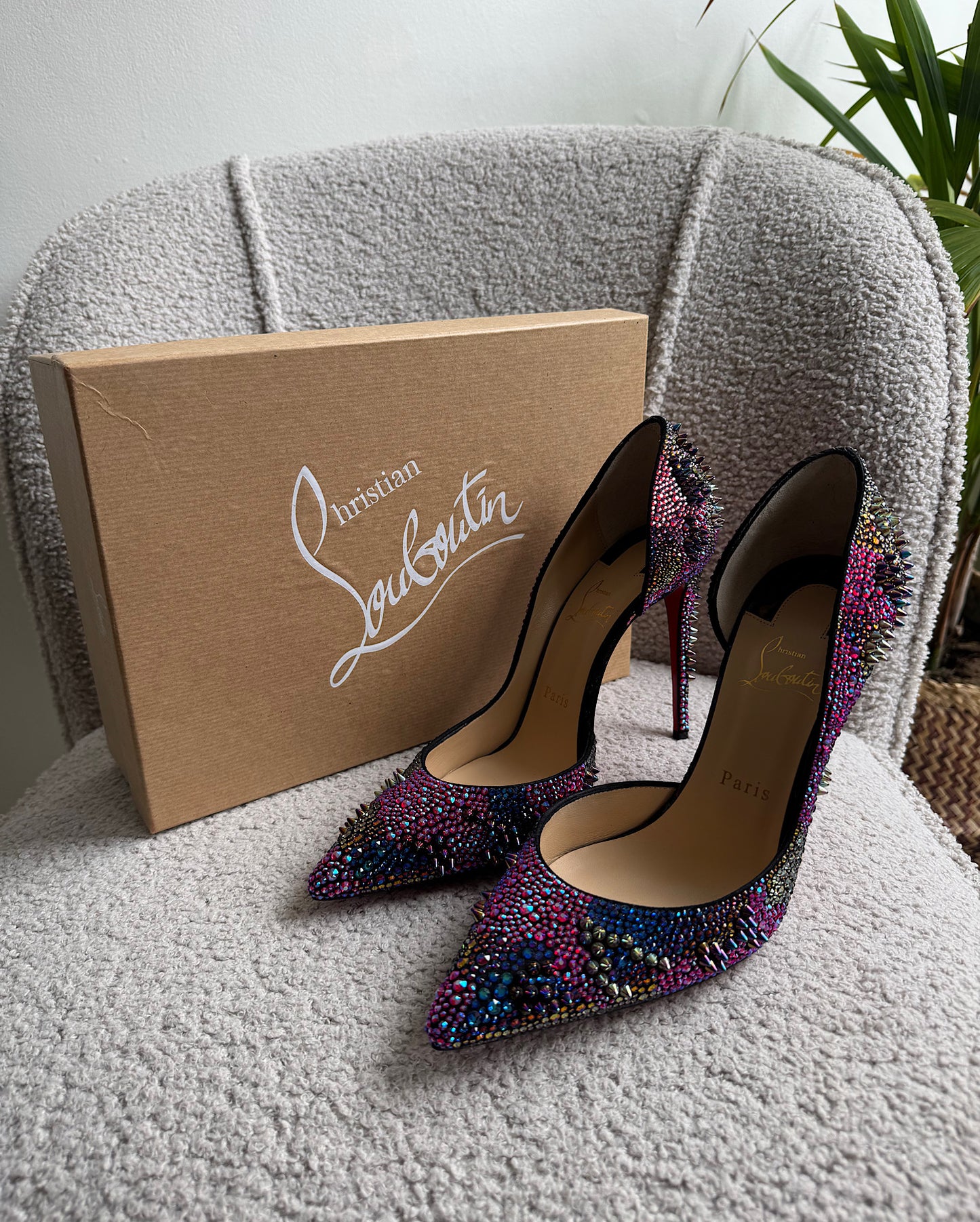 Iriza Diamanté Studded Heels ~ Size 6.5