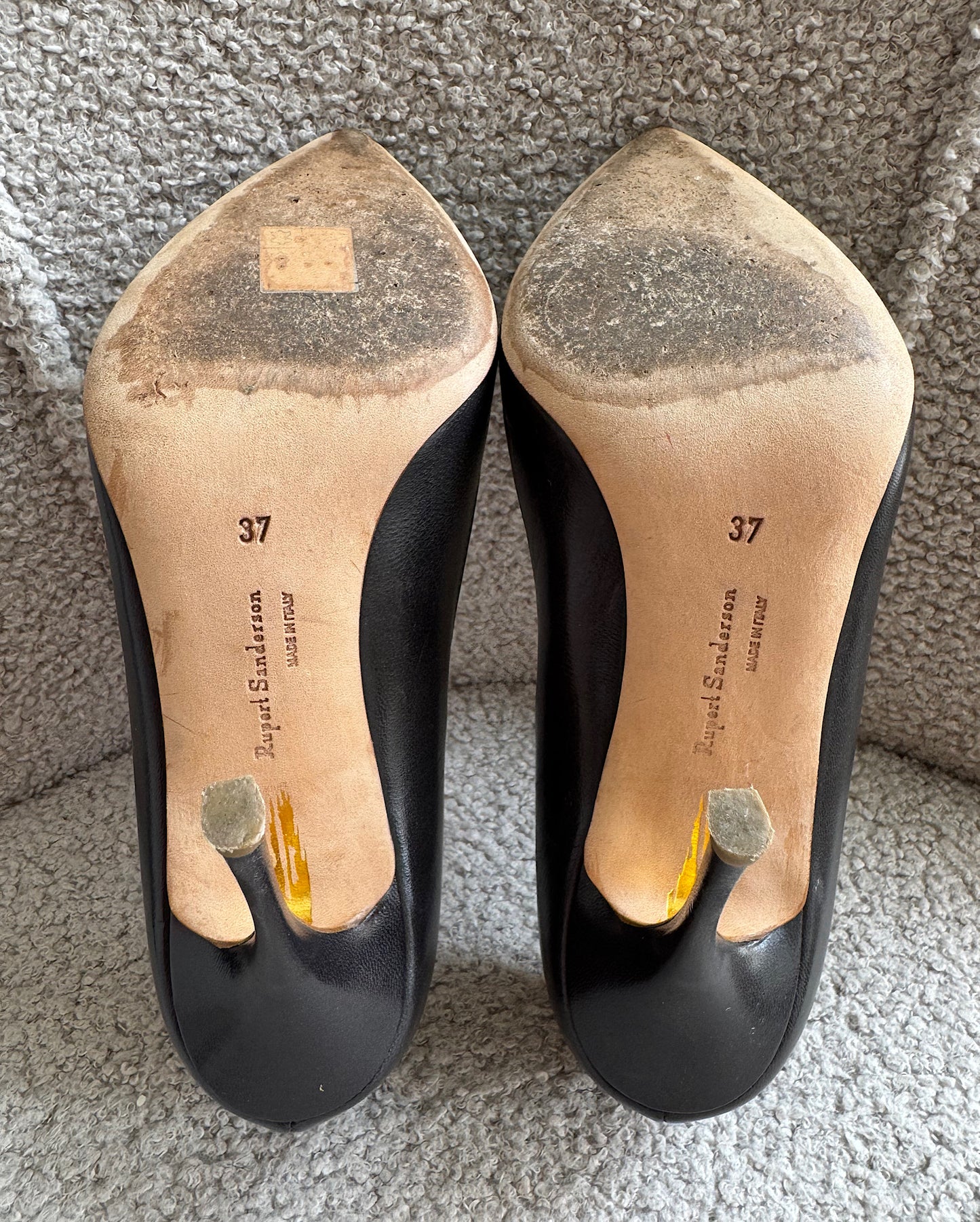 Dark Brown heels ~ Size 4
