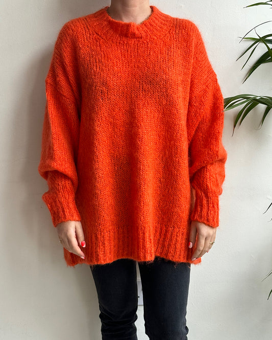Orange Knit ~ Size 10