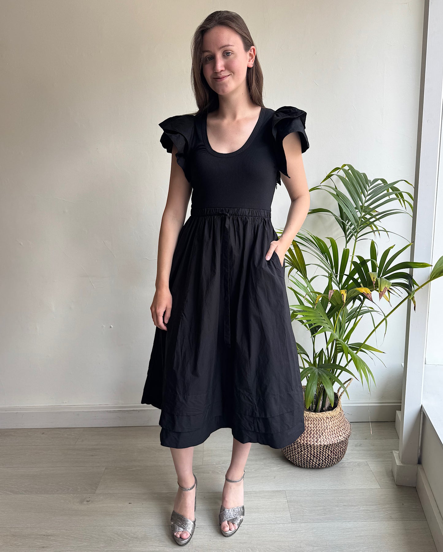 Black Dress ~ Size 8