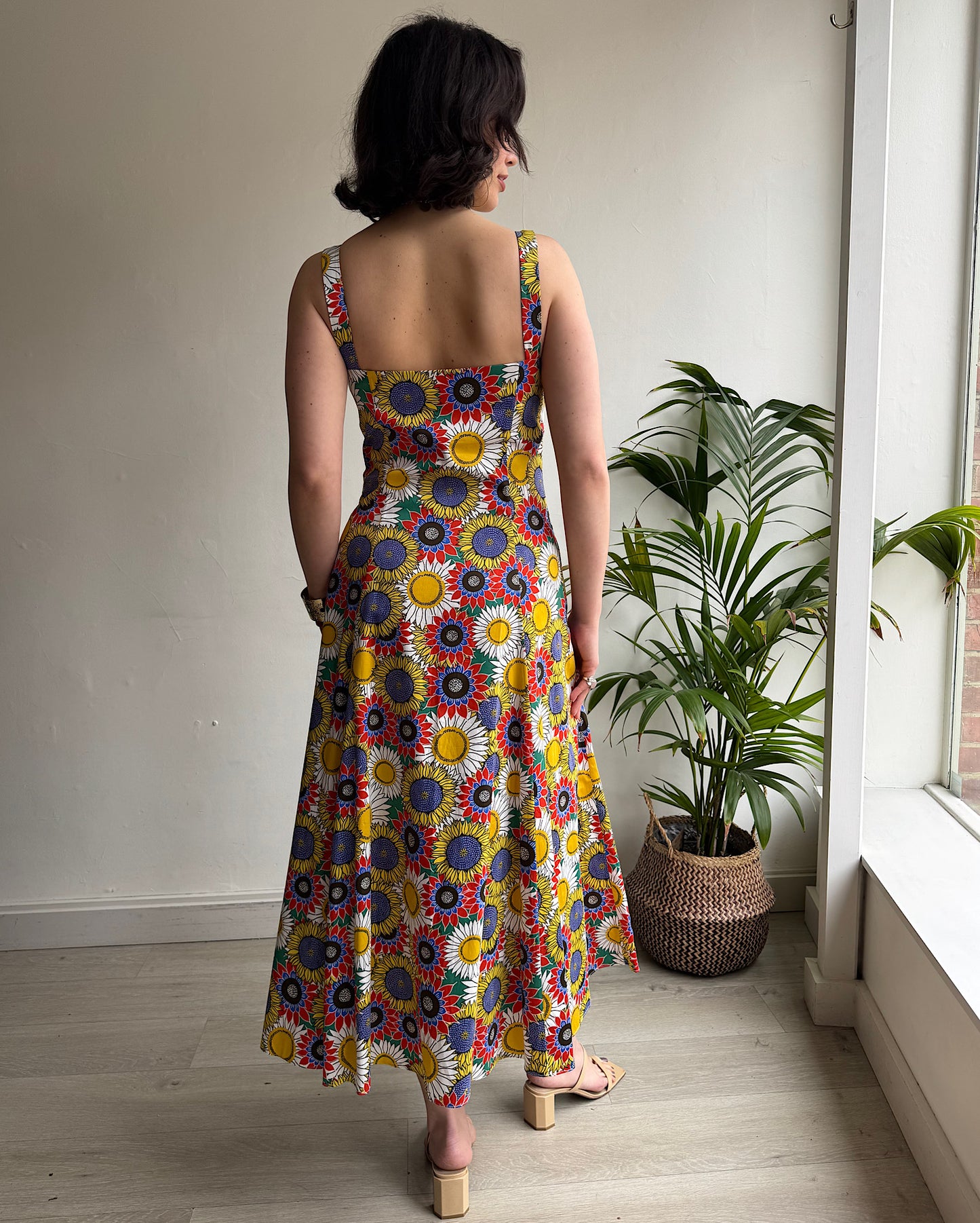 Sunflower Dress ~ Size 12