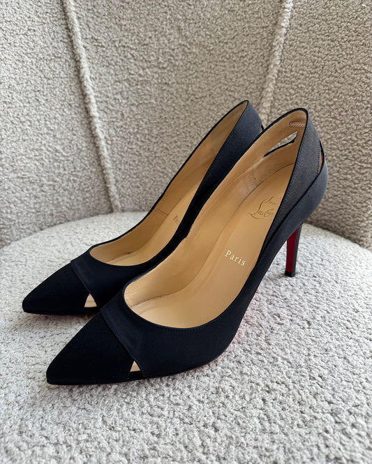Black Satin Heels ~ Size 7.5