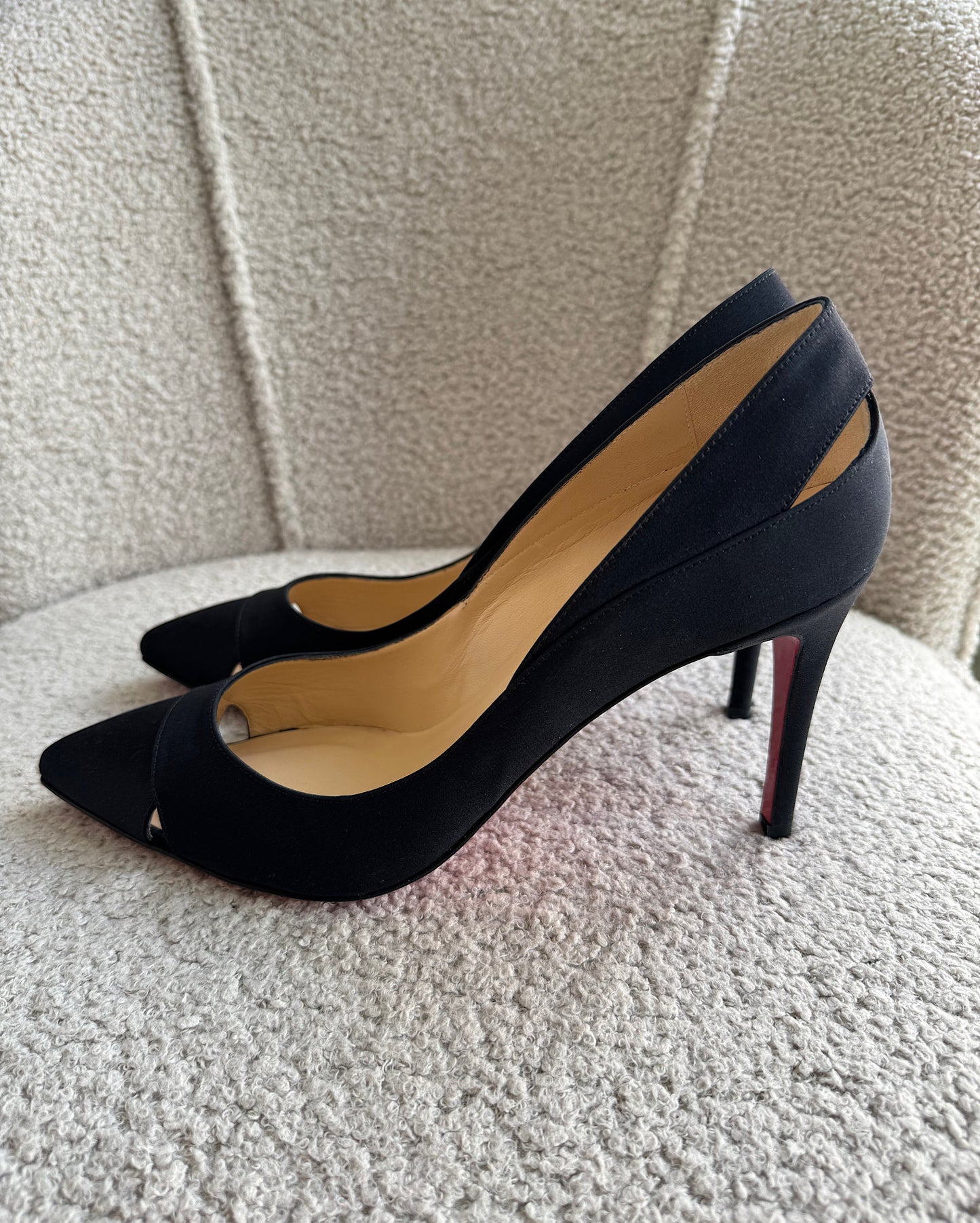 Black Satin Heels ~ Size 7.5