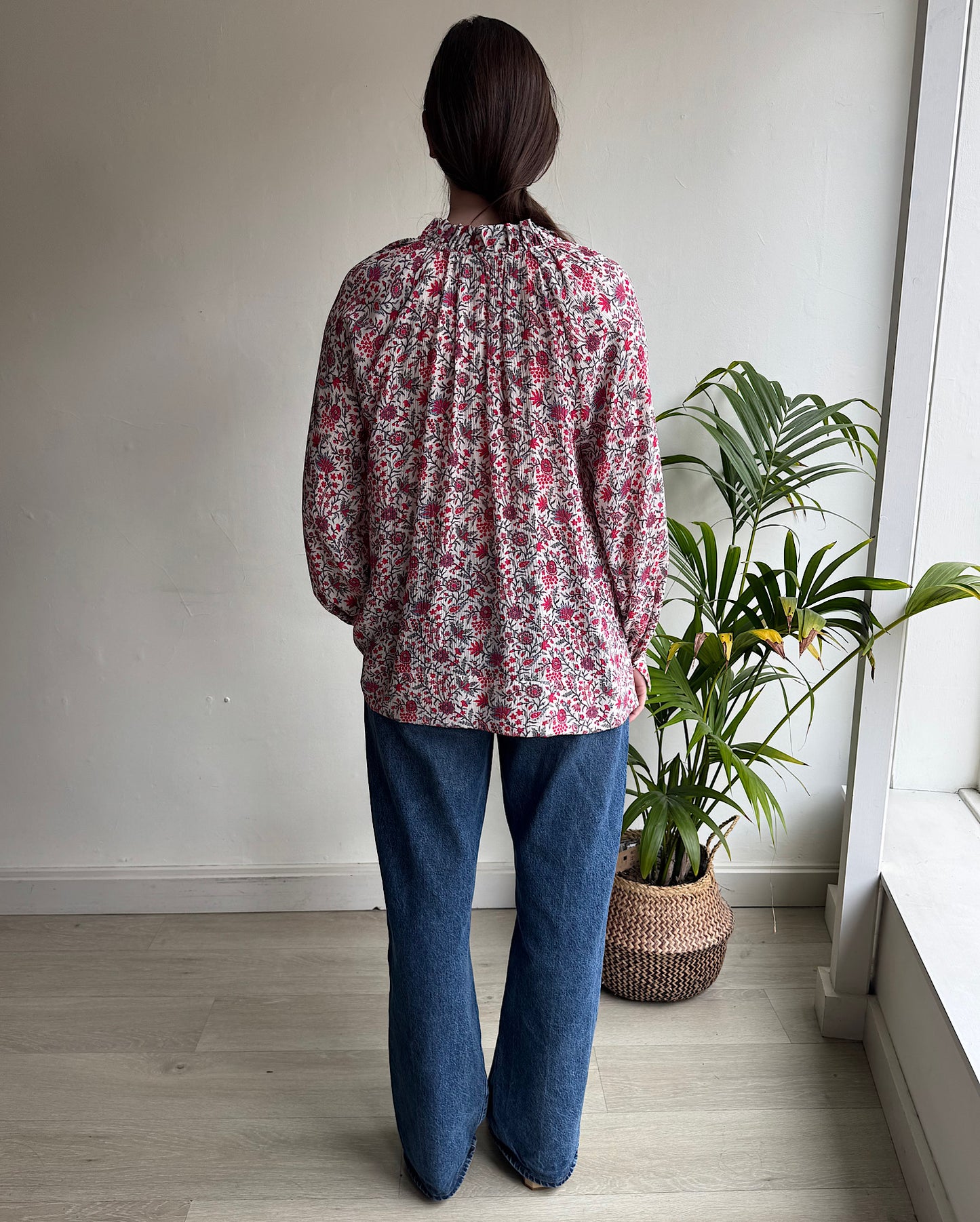Floral Top ~ Size S