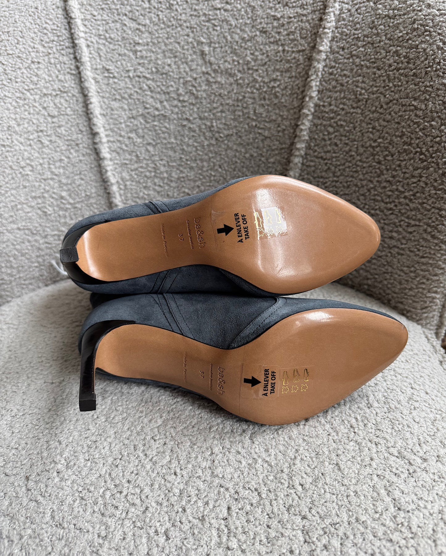 Suede Boots ~ Size 4