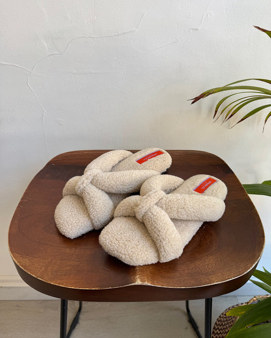 SALE Faux Fur Sliders ~ Size 4