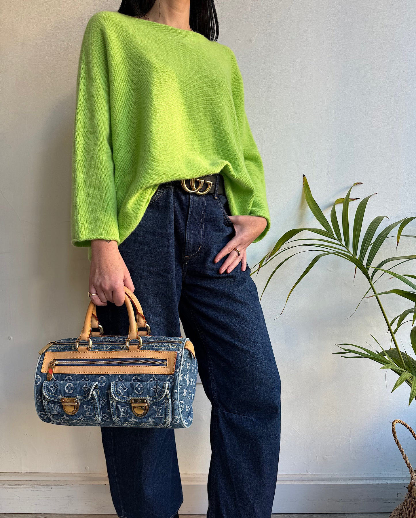 Bright Green Cashmere ~ Size S