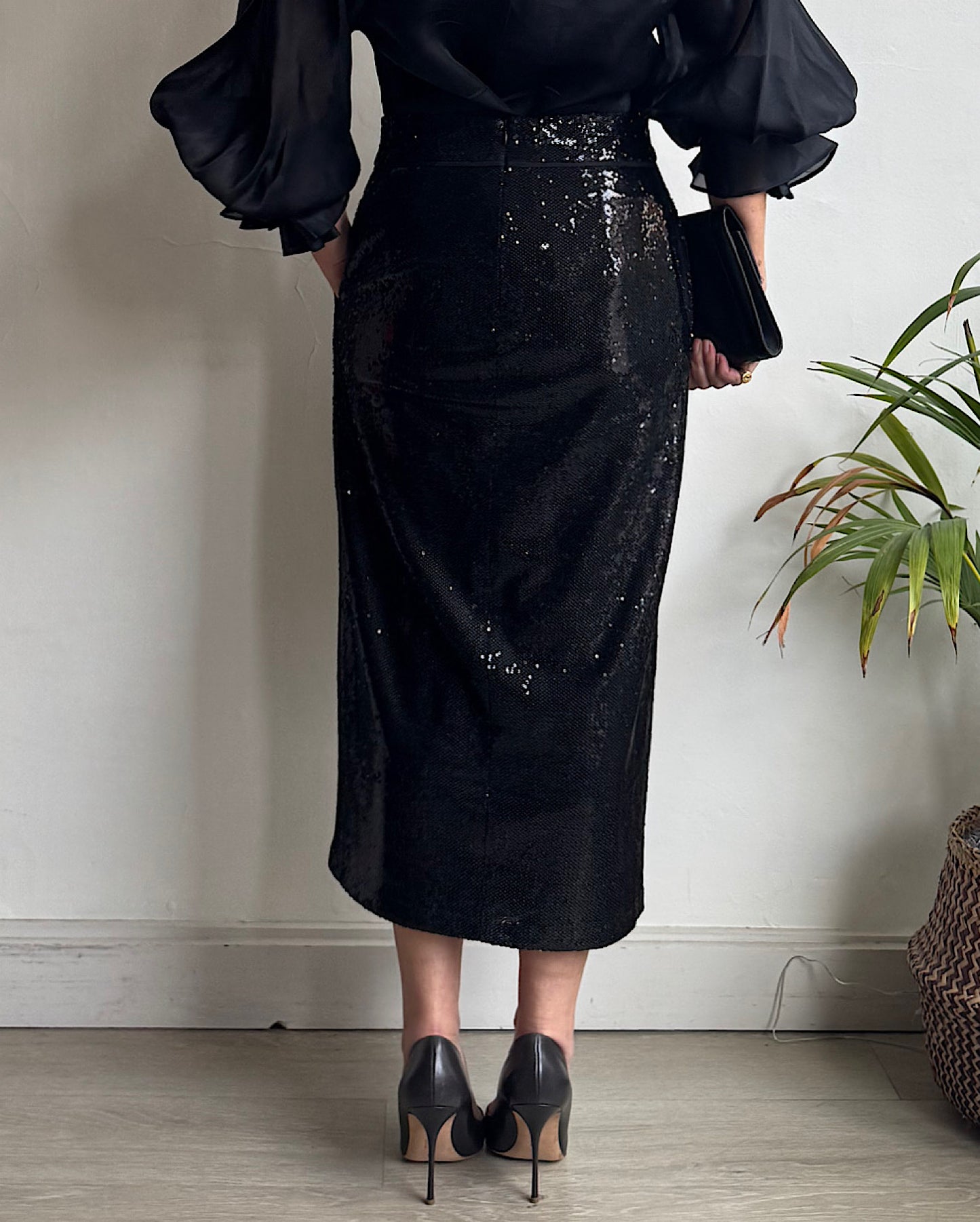 Black Sequin Skirt ~ Size 8