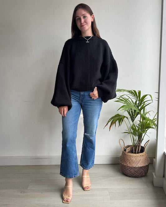 Black Chunky Knit ~ Size M/L