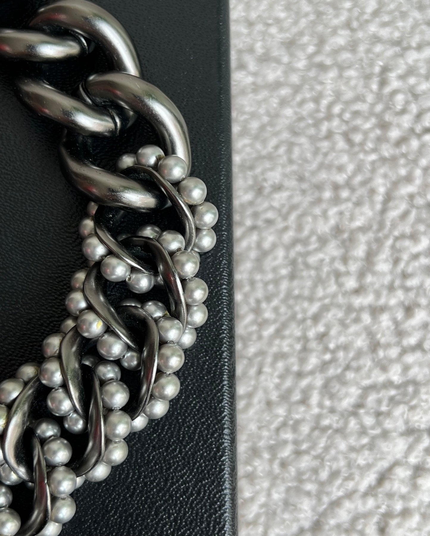 Pearl Embellished Chain Necklace