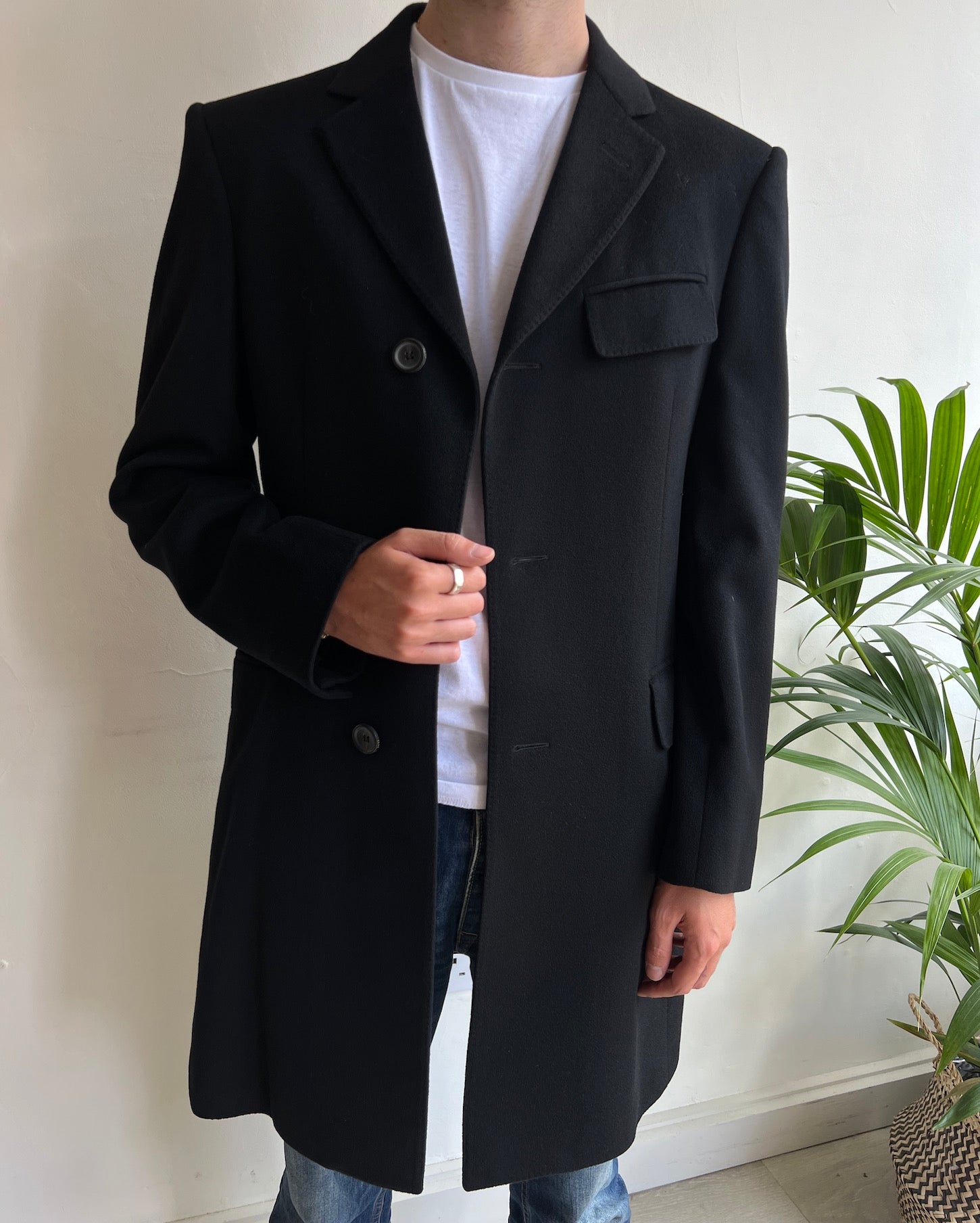 Black cashmere coat best sale