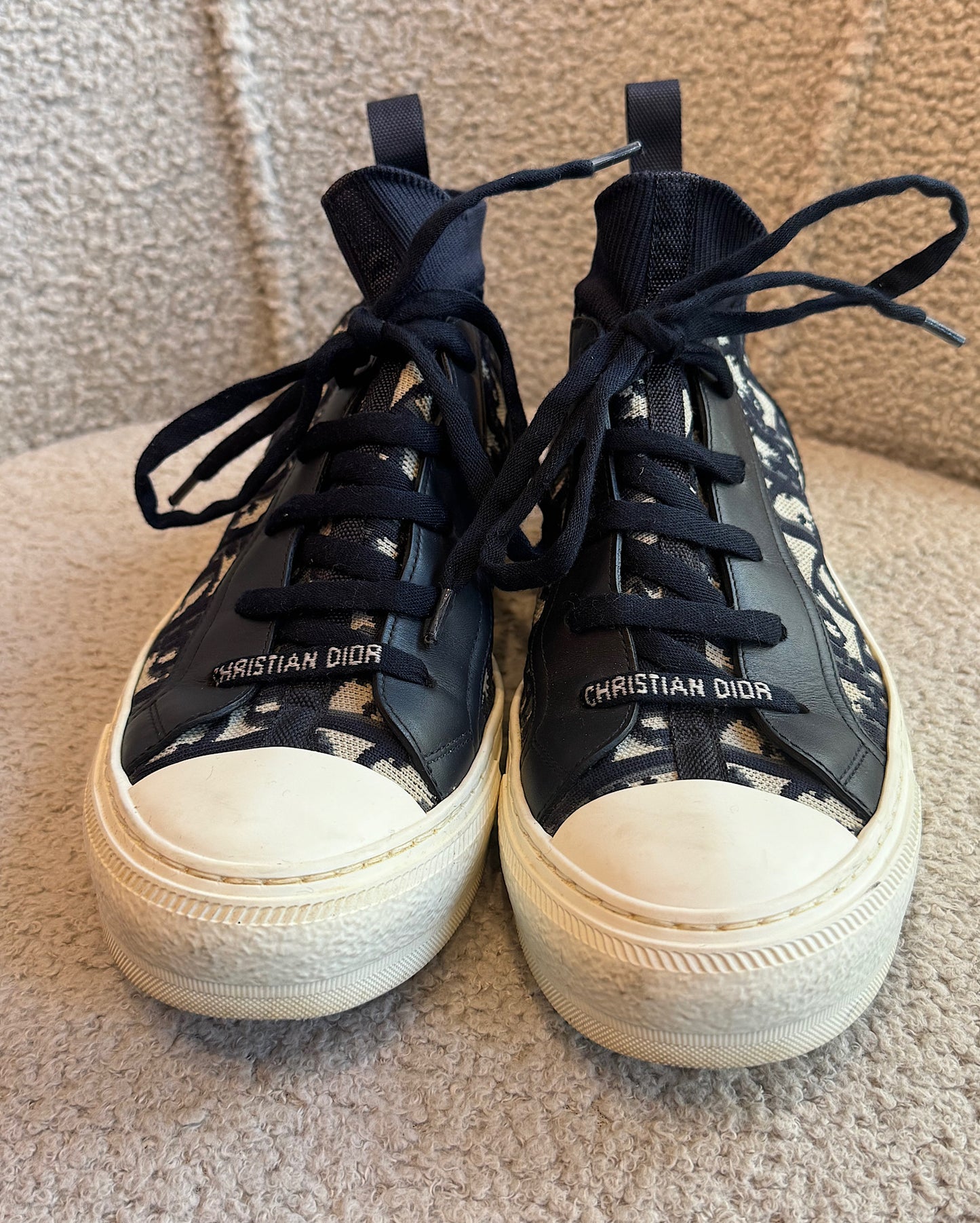 Walk ‘N’ Dior Trainers ~ Size 4