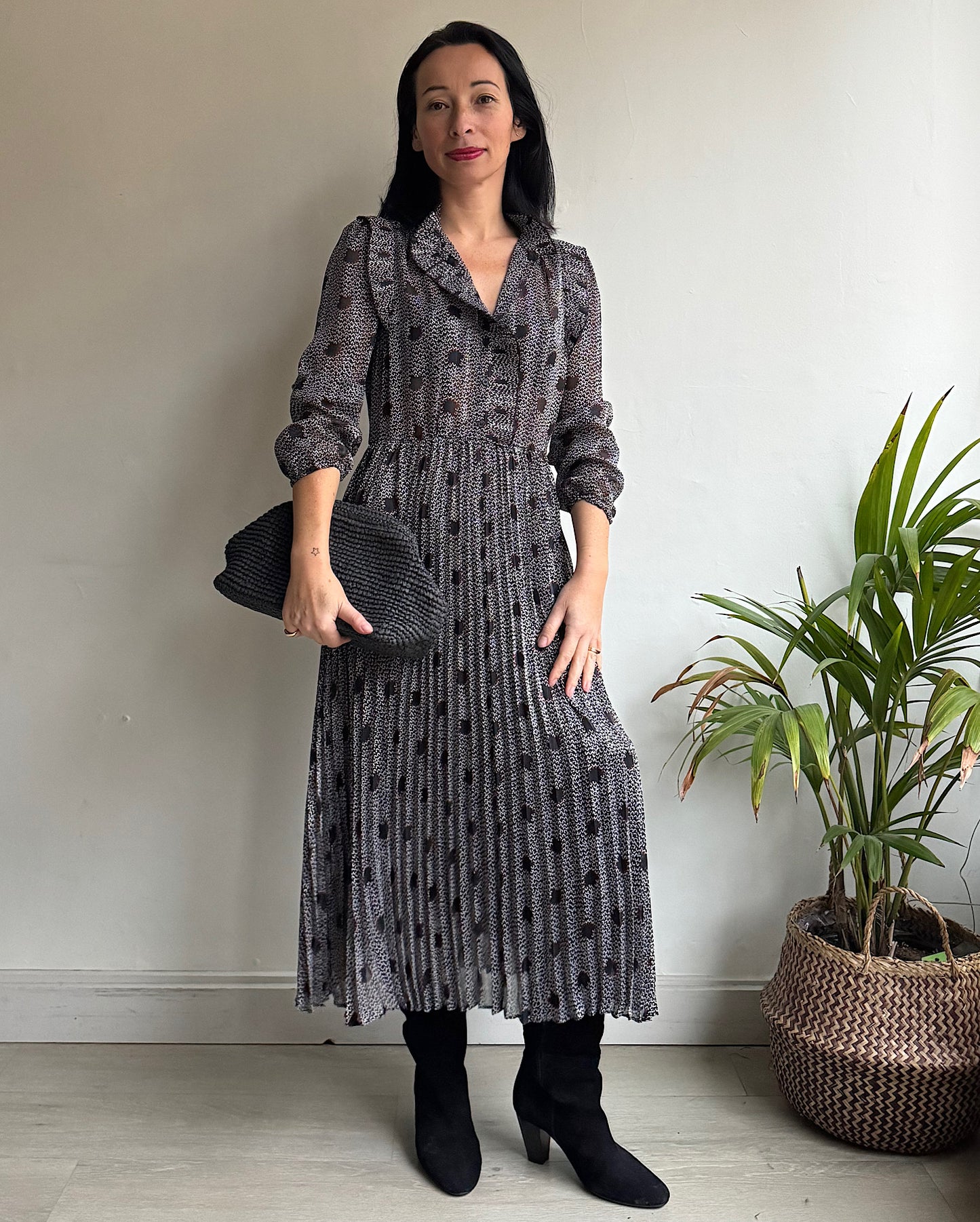 Ruffle Dress ~ Size 6