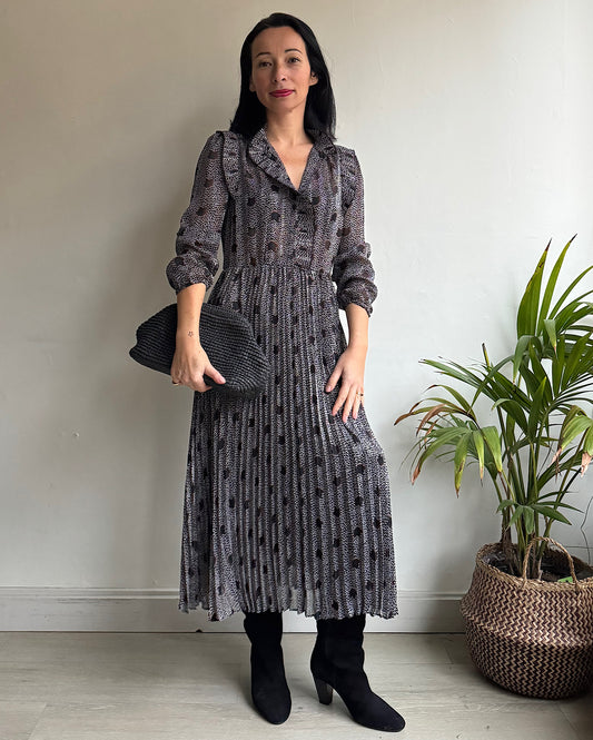 Ruffle Dress ~ Size 6