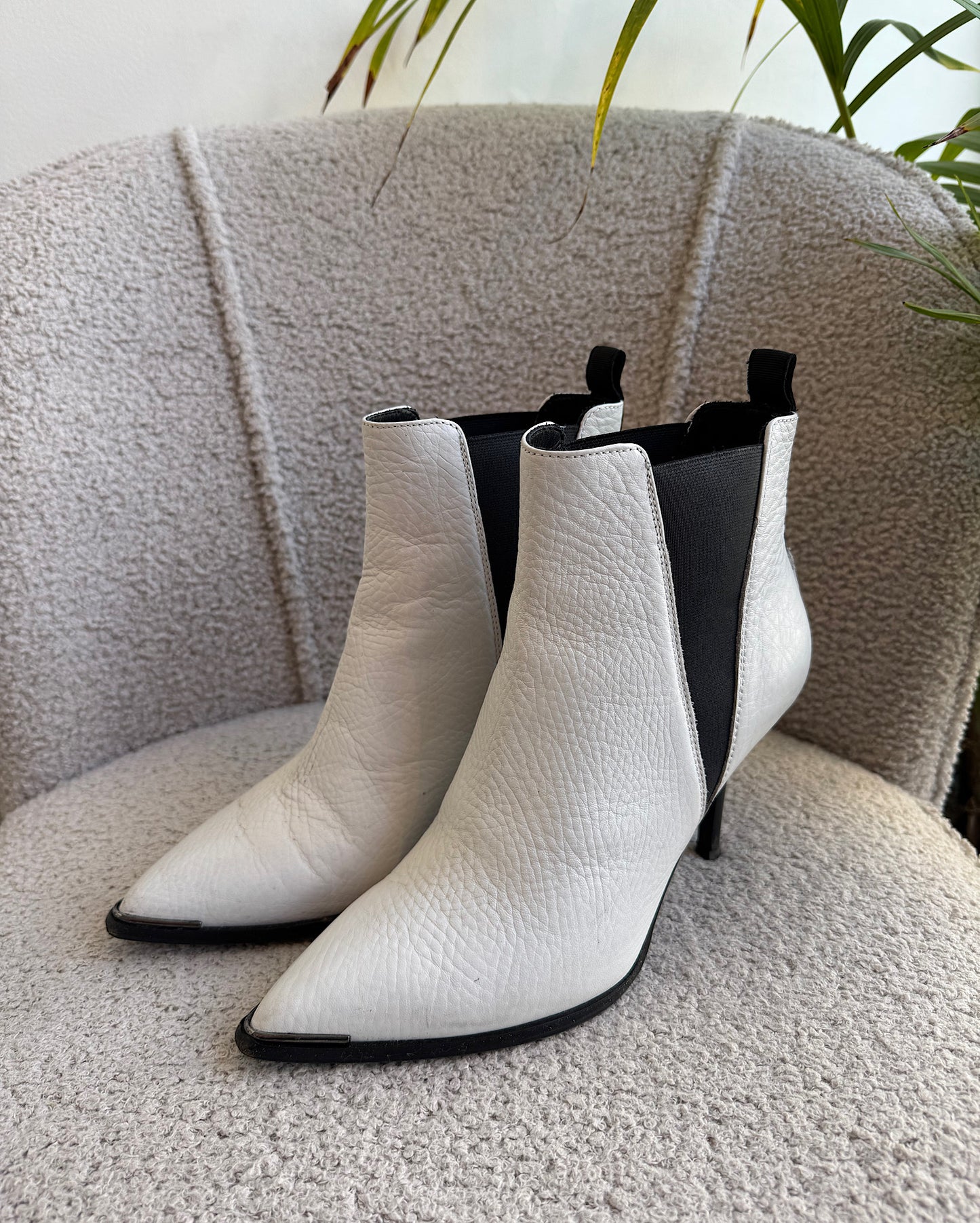 Acne Studios White Boots ~ Size 5