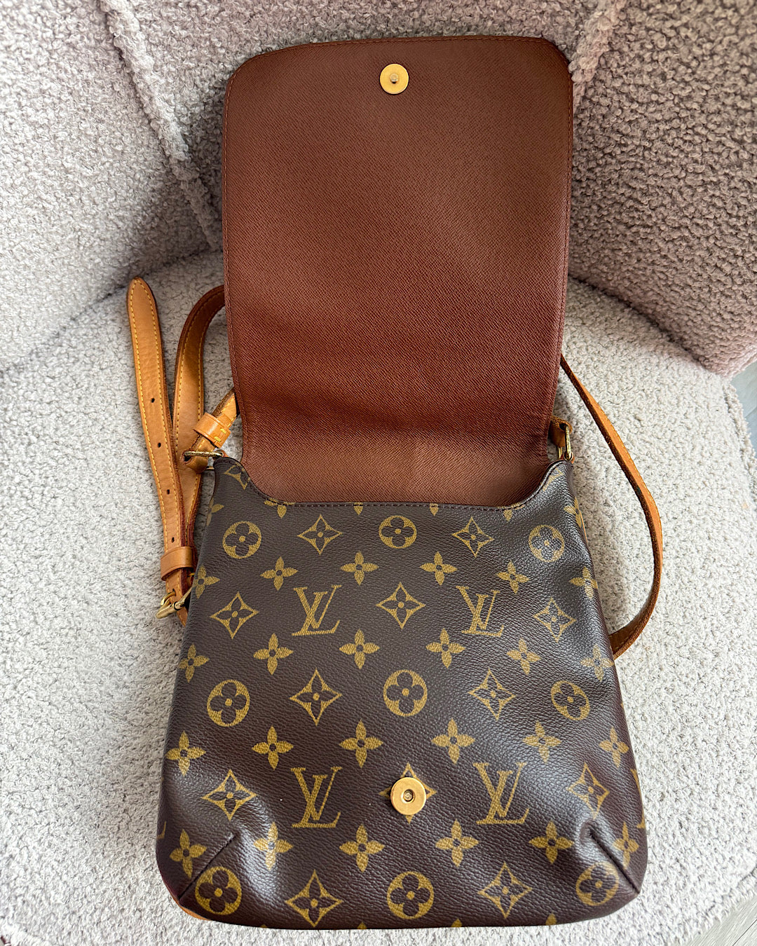 Louis Vuitton Crossbody Bag