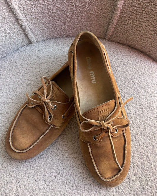 Suede Moccasins ~ Size 6.5