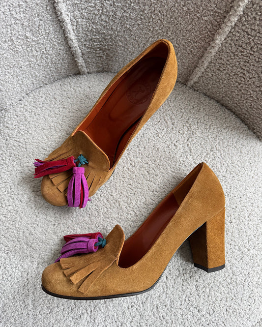 Tassel Heels ~ Size 7