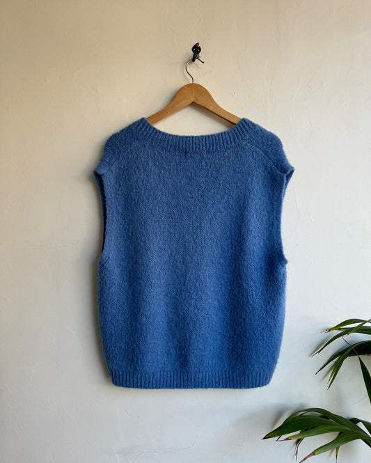 Blue Sleeveless Knit ~ Size 10/12