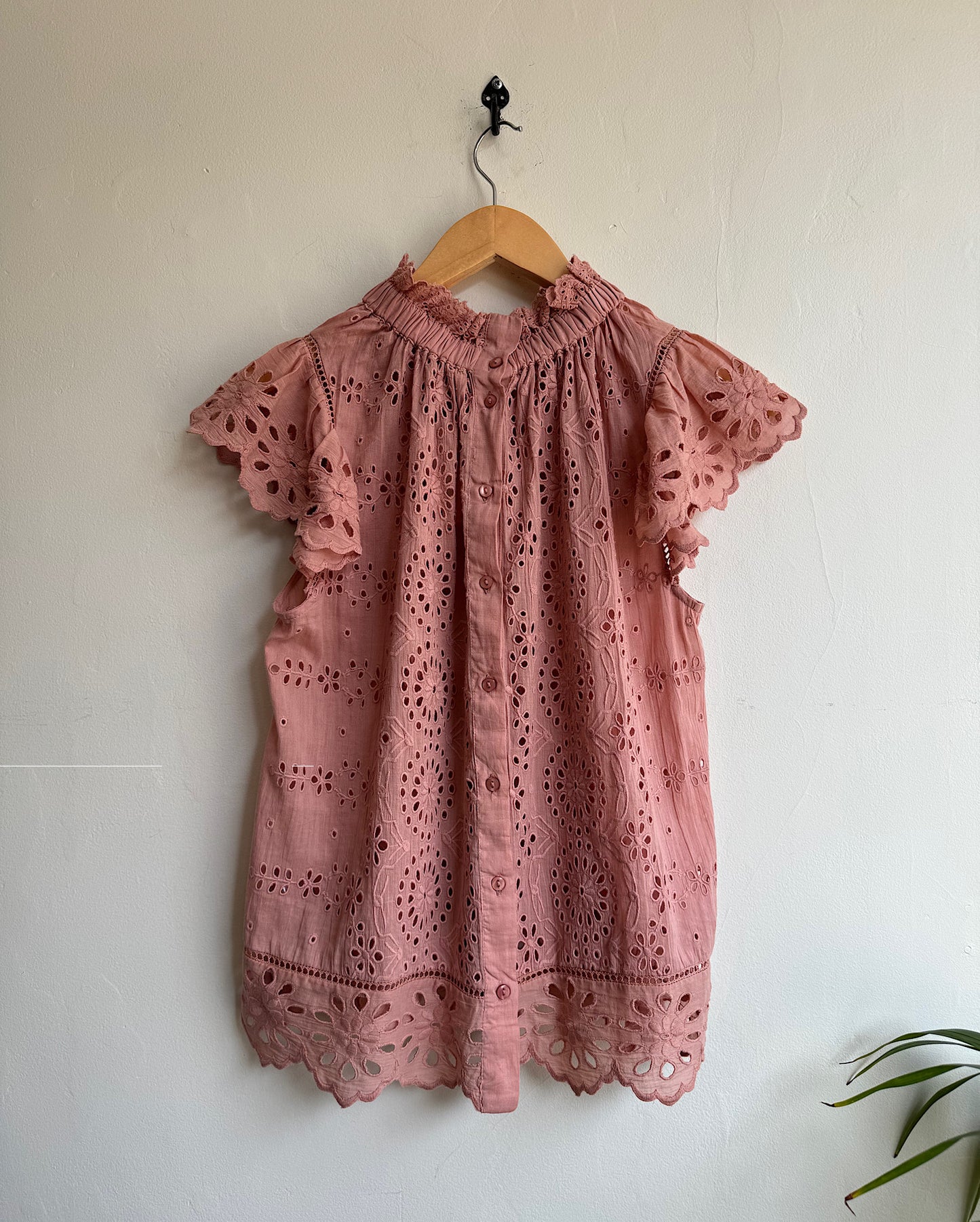 SALE Dusky Pink Broderie Top ~ Size 12