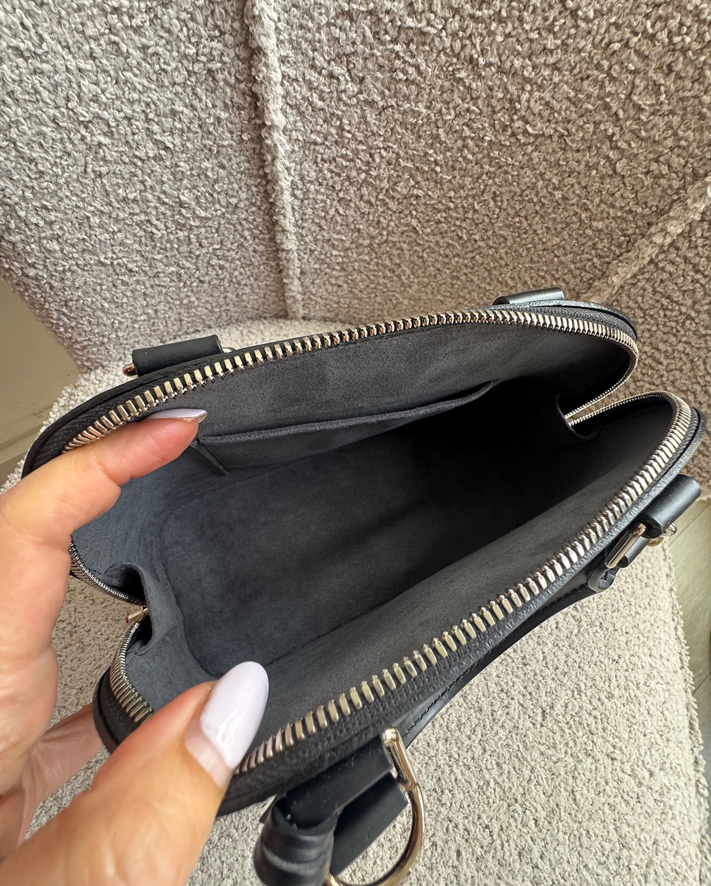 Louis Vuitton Alma BB Bag