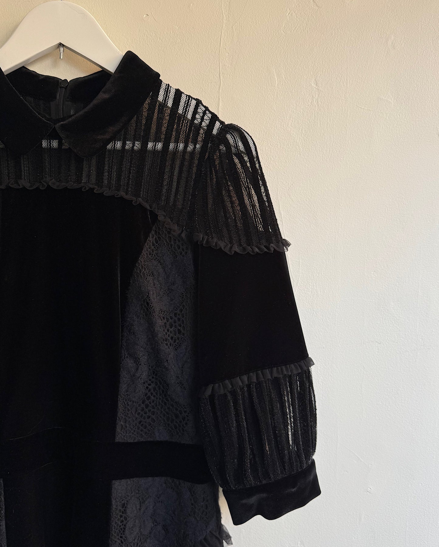 Black Lace & Velvet Panel Dress ~ Size 14