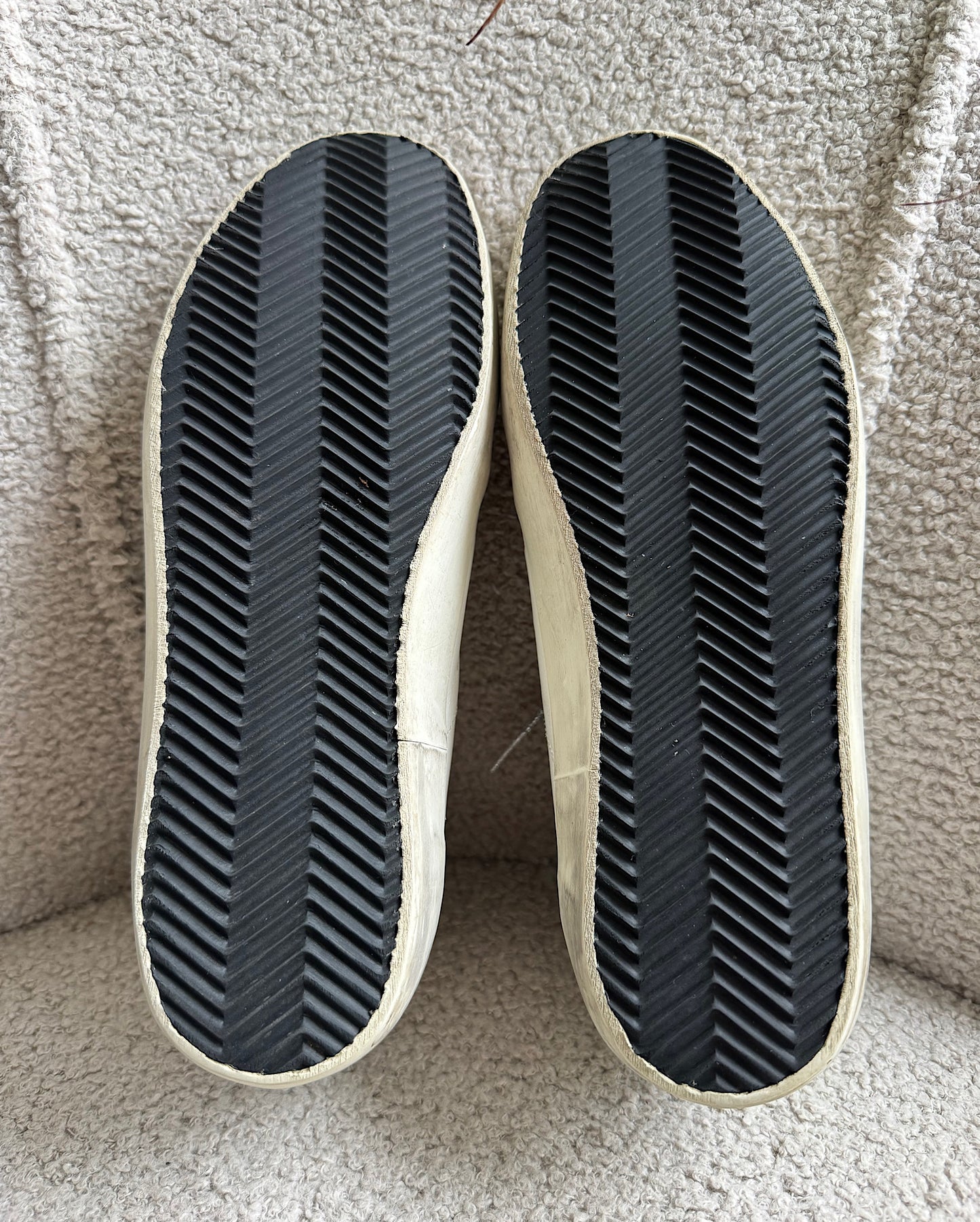 Mid Star Classic Trainers ~ Size 6