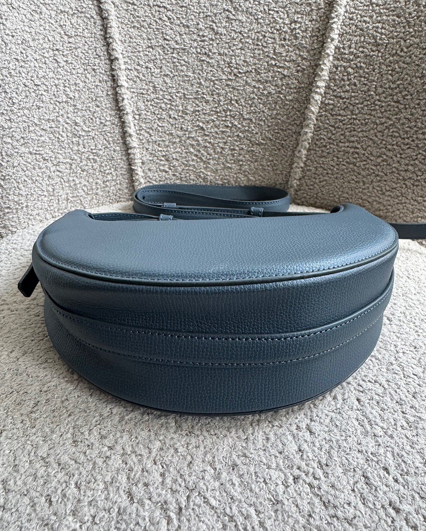 Numero Dix Crossbody