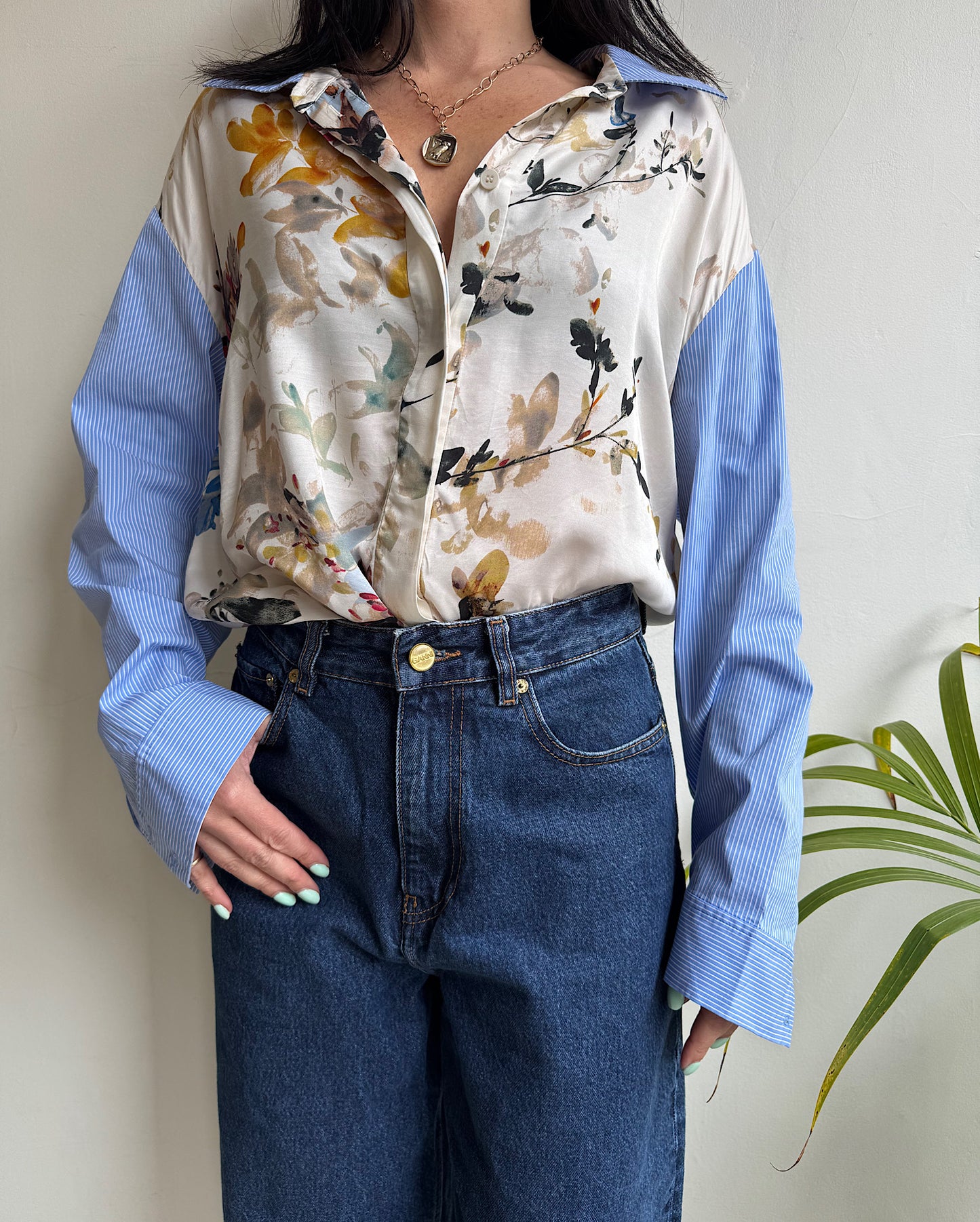 Munthe Floral Shirt ~ Size 10