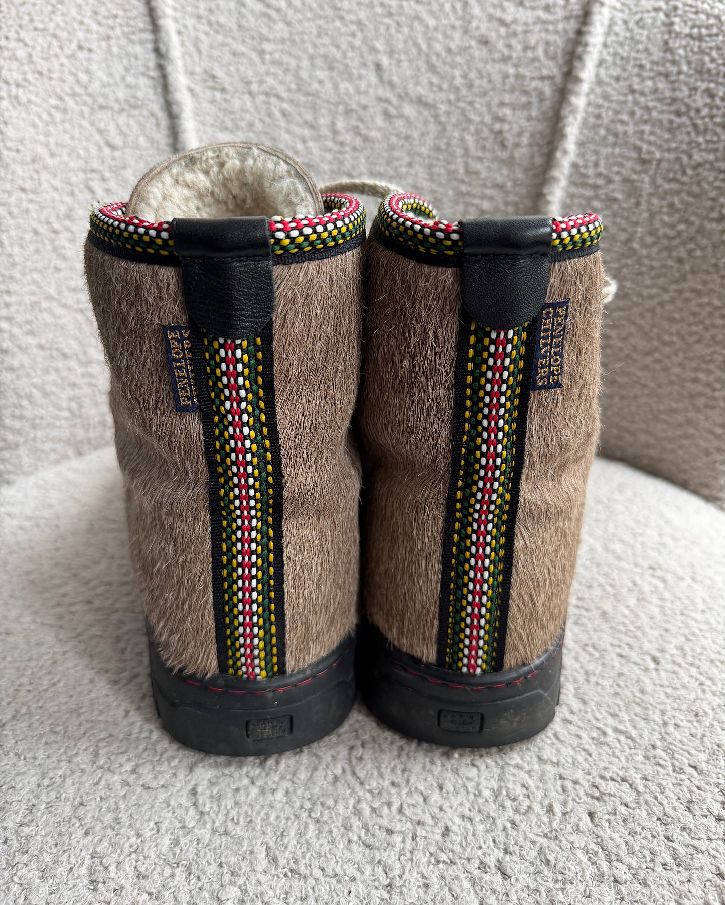 Incredible Boots ~ Size 7