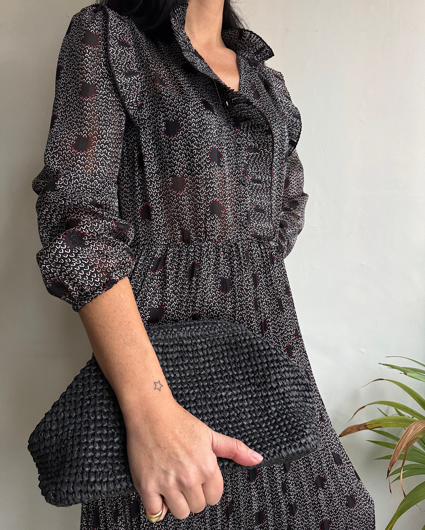 Ruffle Dress ~ Size 6