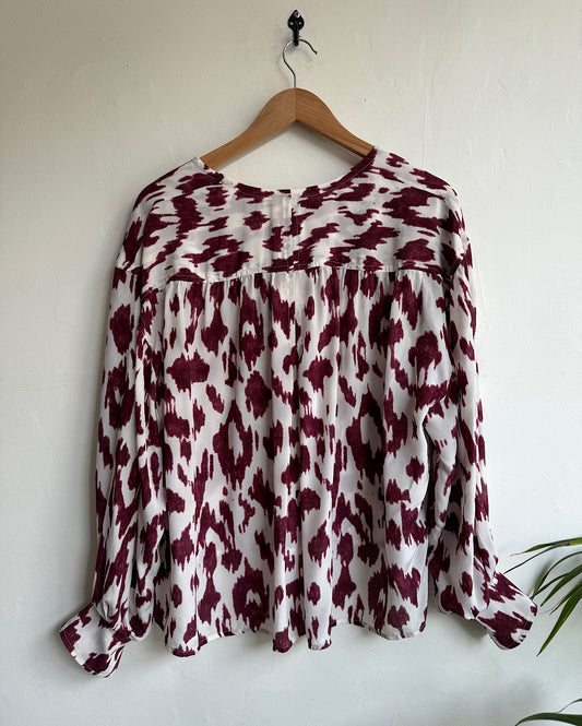Silk Patterned Blouse ~ Size 8/10