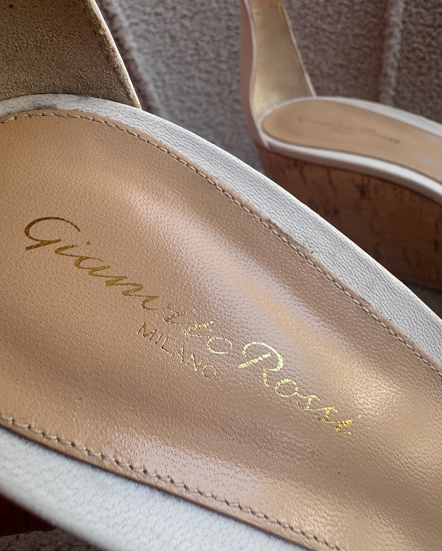 Gianvito Rossi White Wedges ~ Size 7