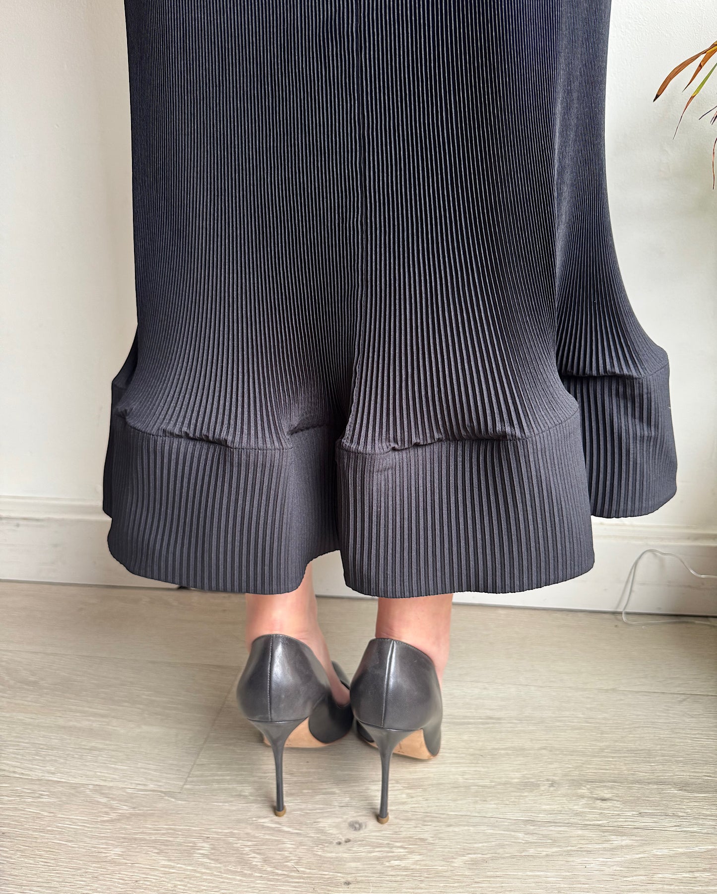 Black Pleated Dress ~ Size S