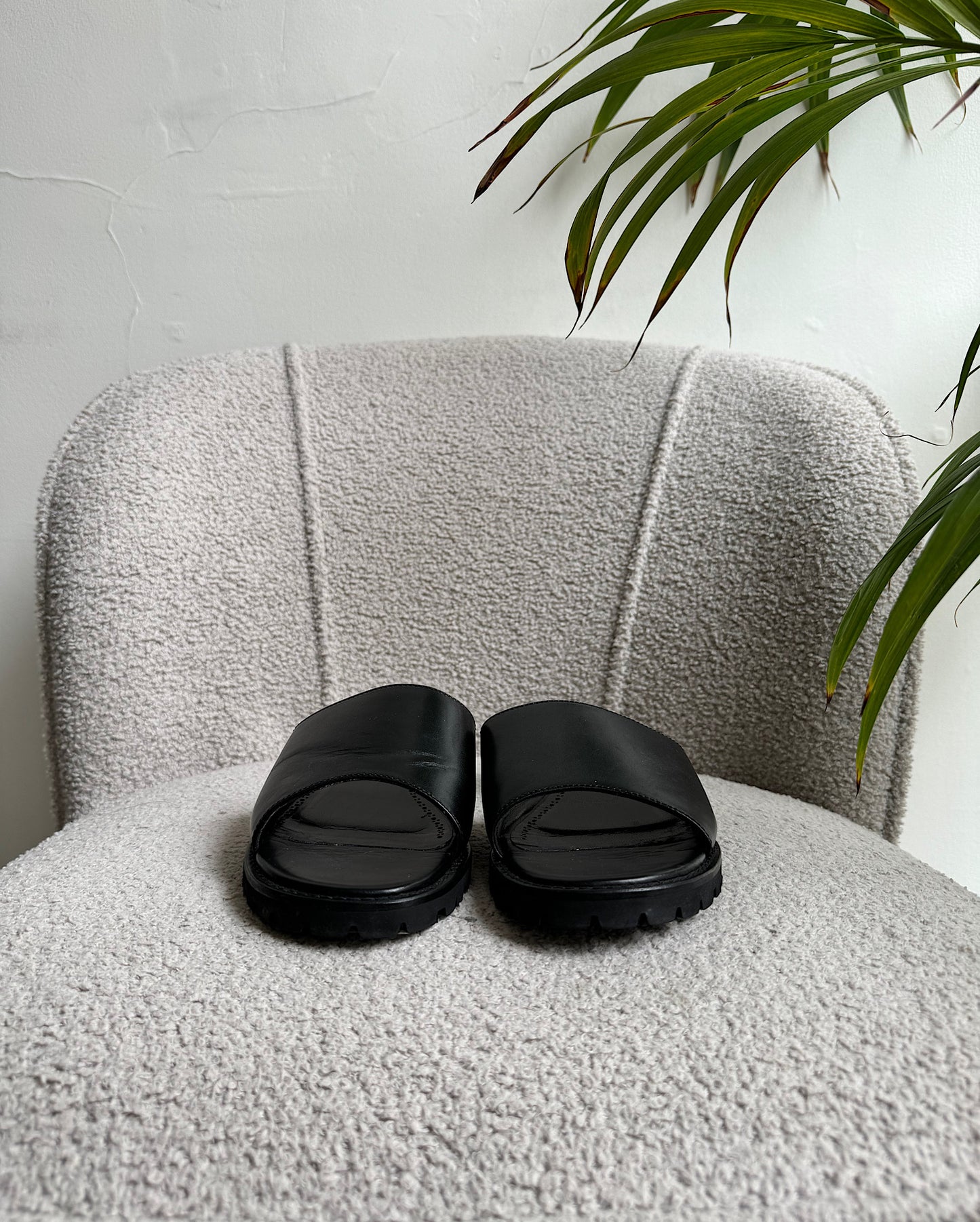 SALE Black Safiano Slides ~ Size 6