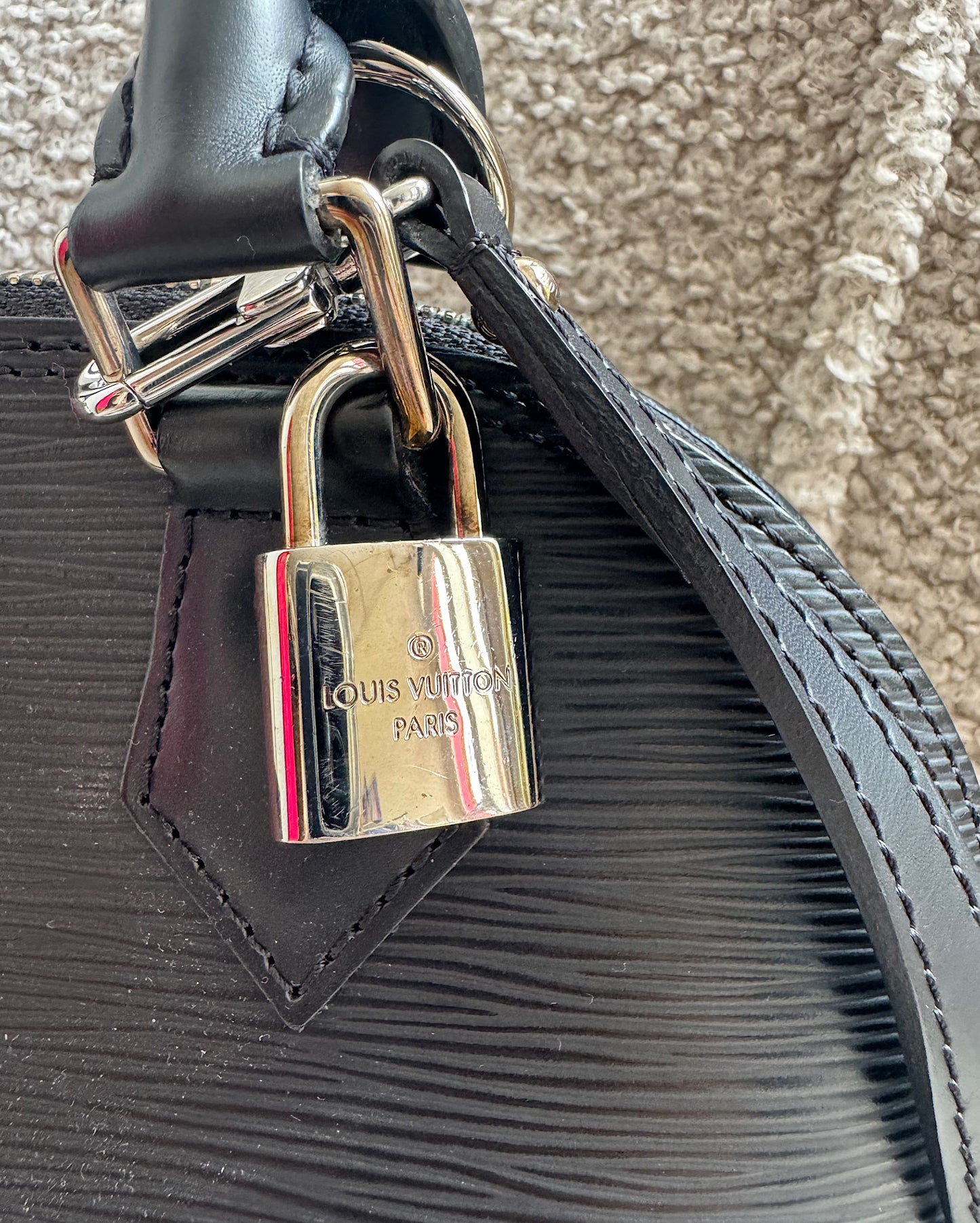 Louis Vuitton Alma BB Bag