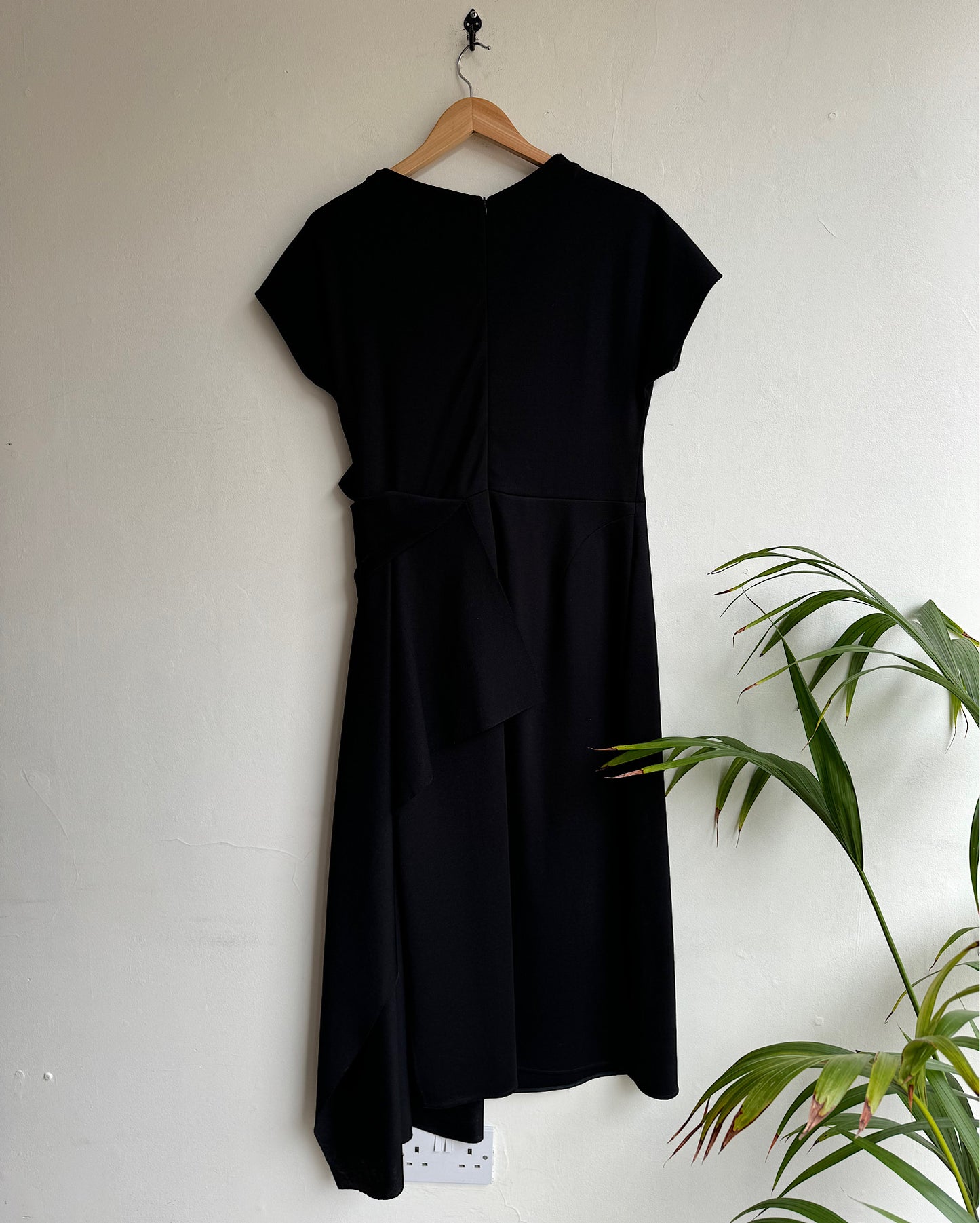 Black Dress ~ Size 14