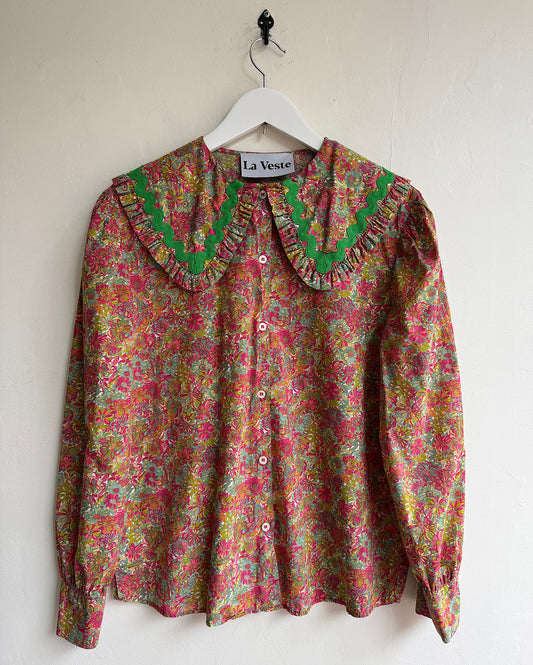 Floral Blouse ~ Size L