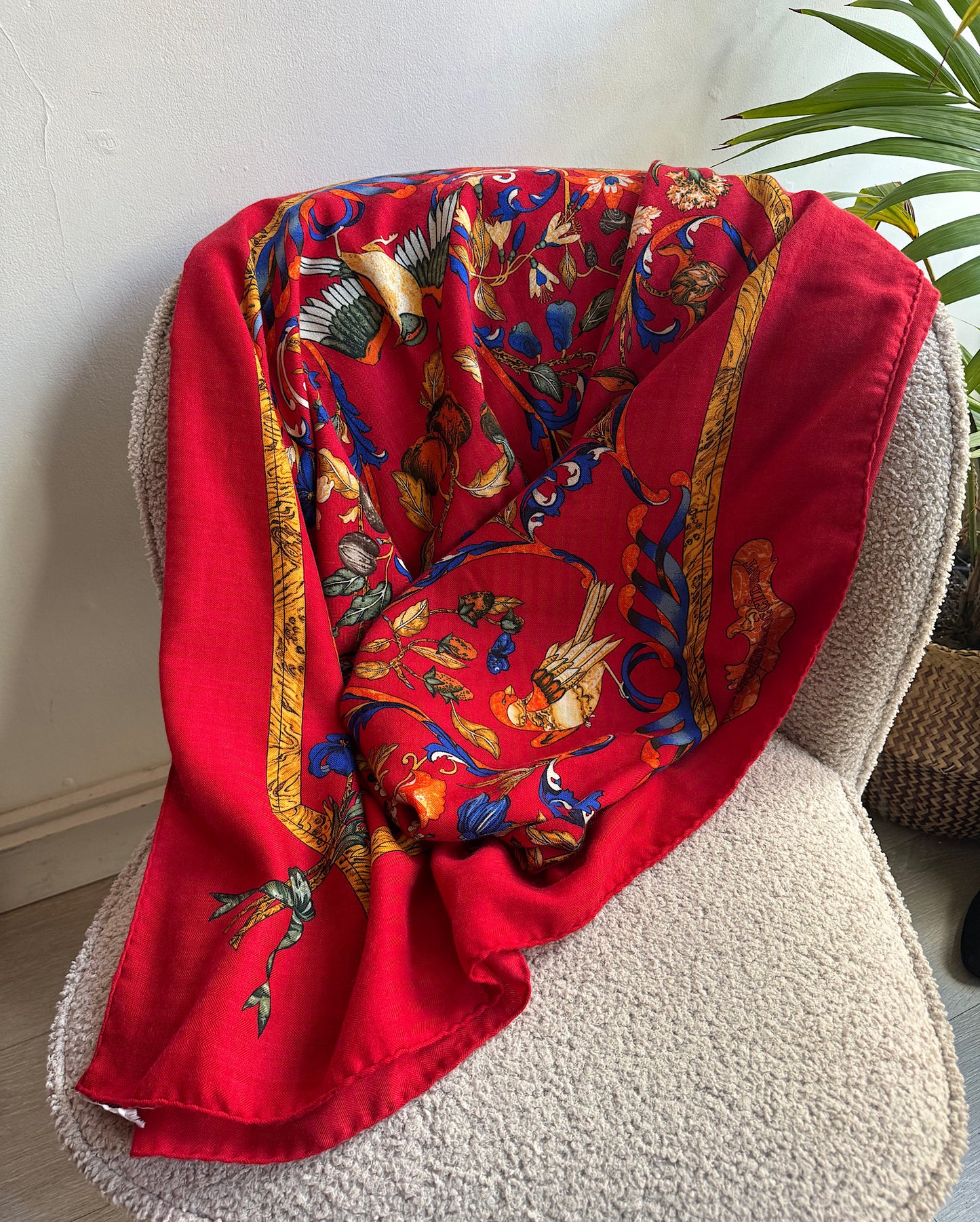 “Pierres D’Orient Et D’Occident” Shawl